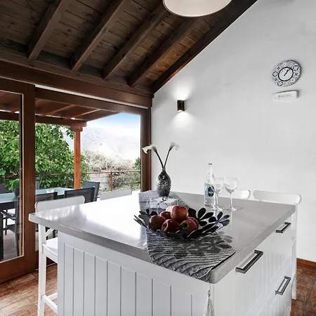 Holiday home El Portillo 2 *