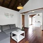 Vakantiehuis El Portillo 2 *